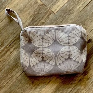 Pavo Textiles Gray Harmony Sample Wristlet